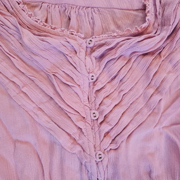 American Rag Ruffle Top - Picture 3 of 6